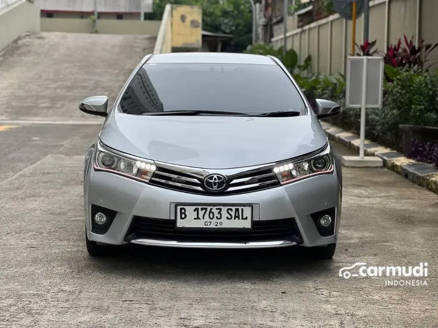 2015 Toyota Corolla Altis V Sedan