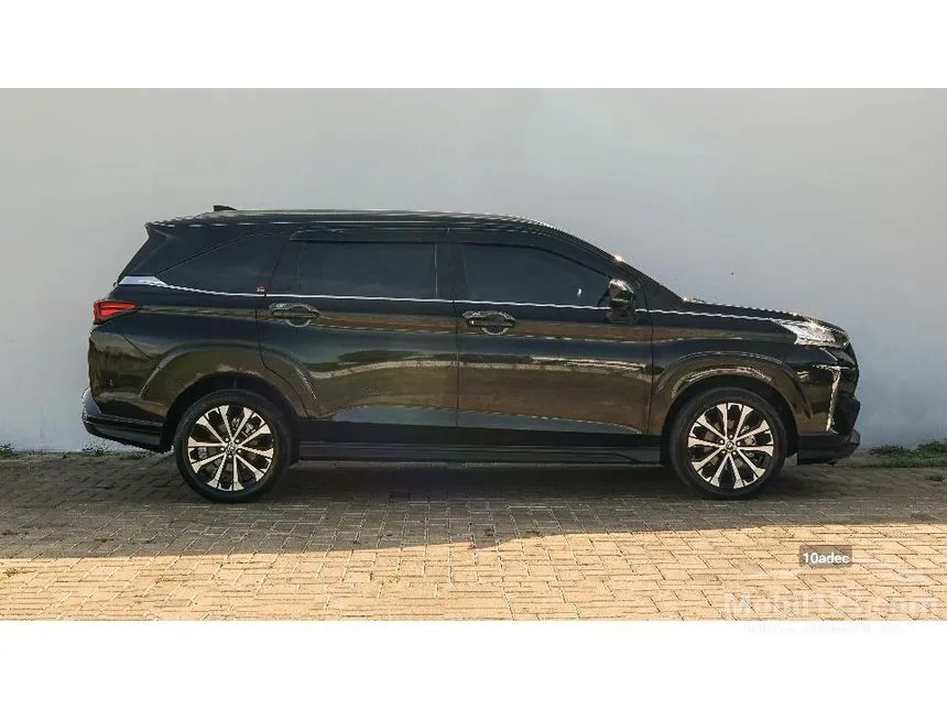 2023 Toyota Veloz Q (Premium Color) MPV