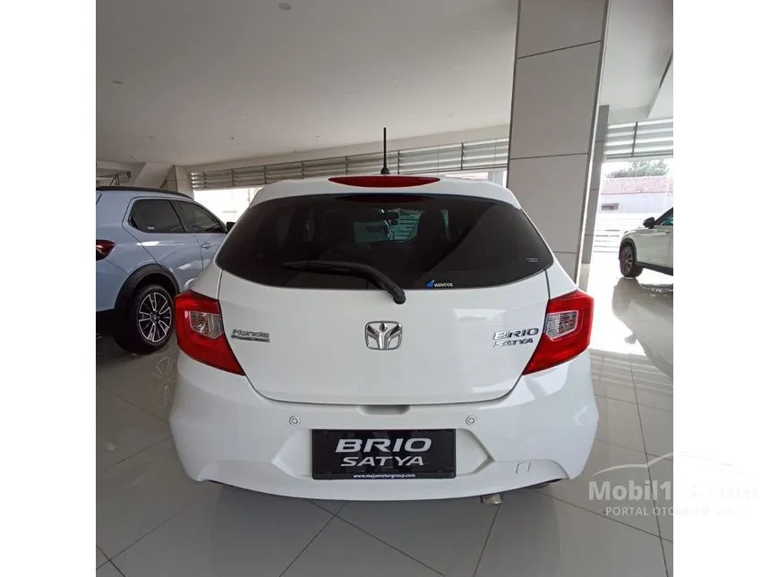 Jual Mobil Honda Brio 2024 E Satya 1.2 di Jawa Barat Manual Hatchback Putih Rp 155.900.000