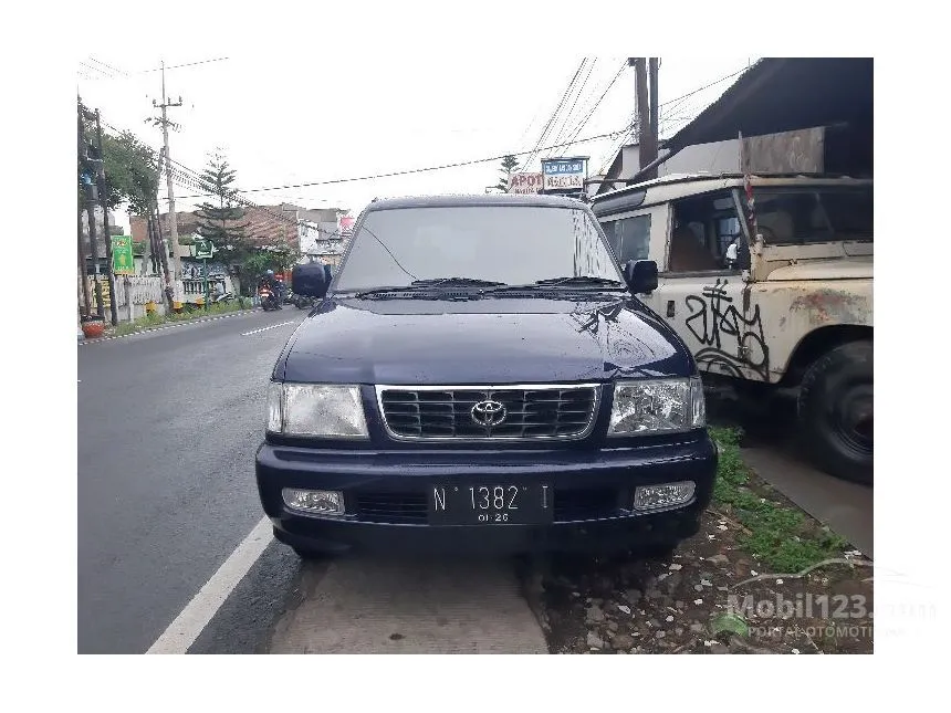 Jual Mobil Toyota Kijang 2001 Minibus GL Long (LGX) 2.4 di Jawa Timur Manual MPV Biru Rp 92.000.000