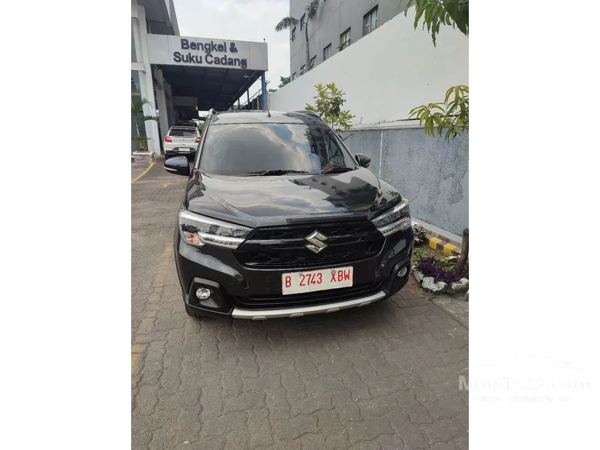Jual Mobil Suzuki XL7 2024 BETA Hybrid 1.5 di Jawa Barat Manual Wagon Abu