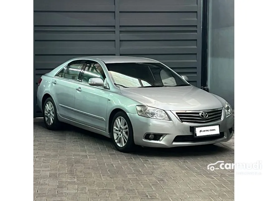 2010 Toyota Camry V Sedan