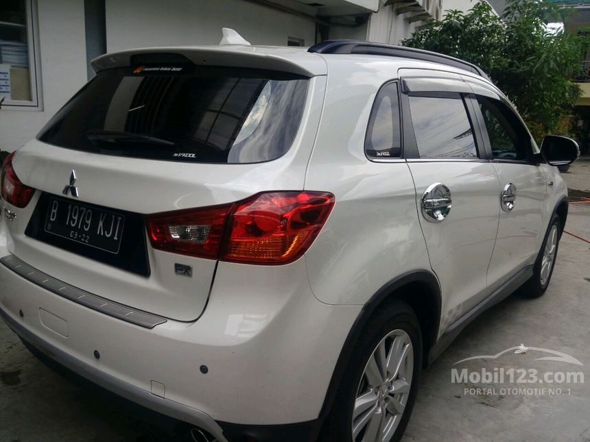 Jual Mobil  Mitsubishi Outlander  Sport  2019  PX 2 0 di Jawa 