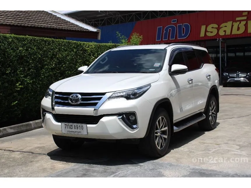 2018 Toyota FORTUNER V SUV