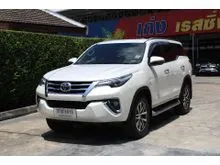 2018 Toyota FORTUNER 2.4 (ปี 15-25) V 4WD SUV