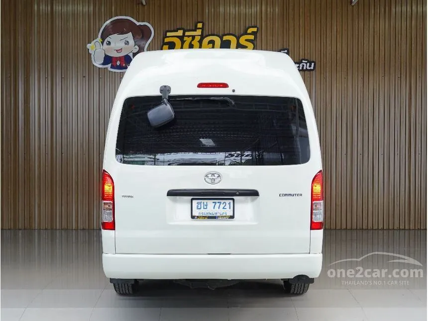 2017 Toyota HIACE D4D Van