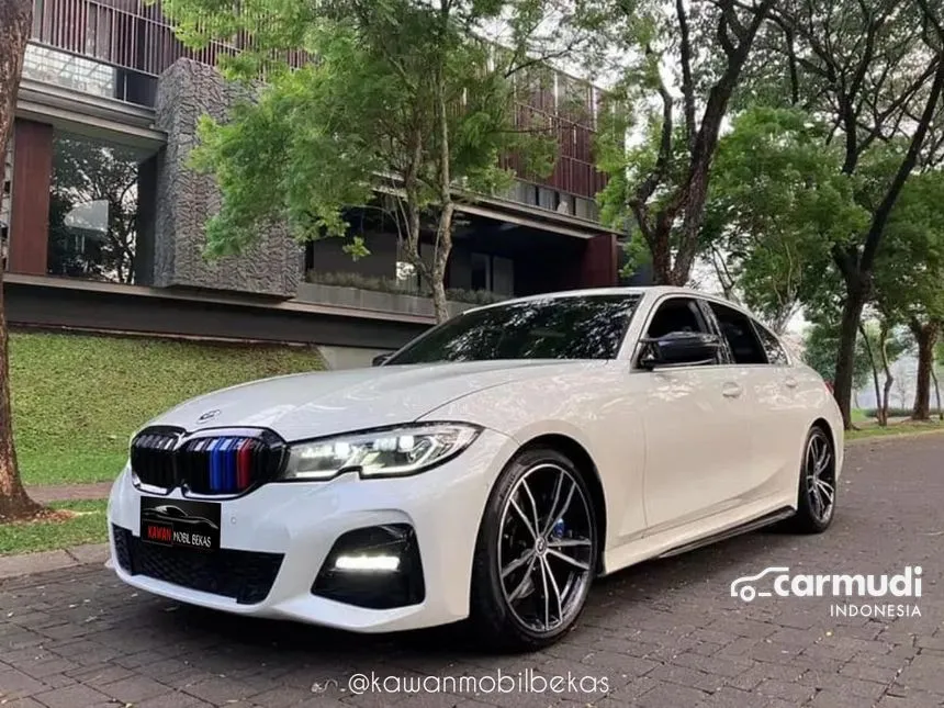 2021 BMW 330i M Sport Sedan