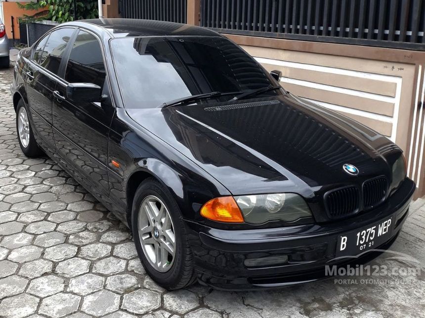 Jual Mobil  BMW  318i 2002 E46 2 0 di Yogyakarta  Automatic 