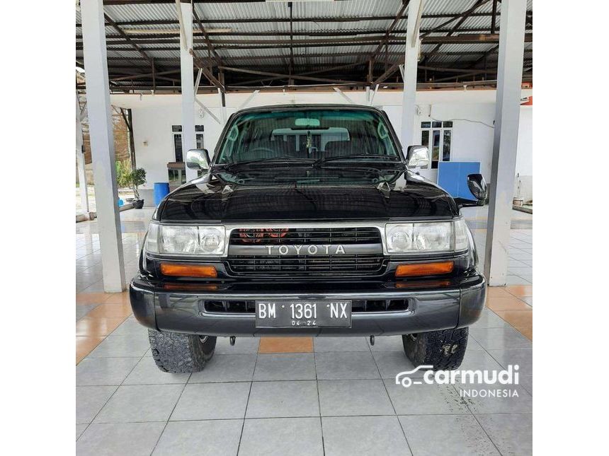 Toyota Land Cruiser 1997 4.8 in Riau Automatic SUV Offroad 4WD Green