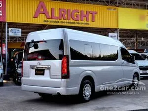 2020 Toyota Commuter 2.8 Van