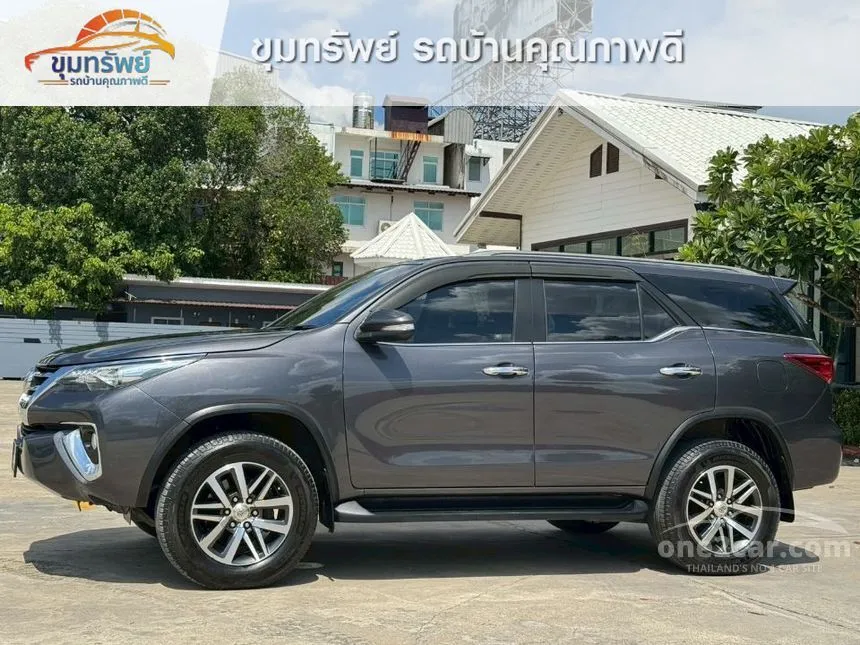 2016 Toyota FORTUNER V SUV