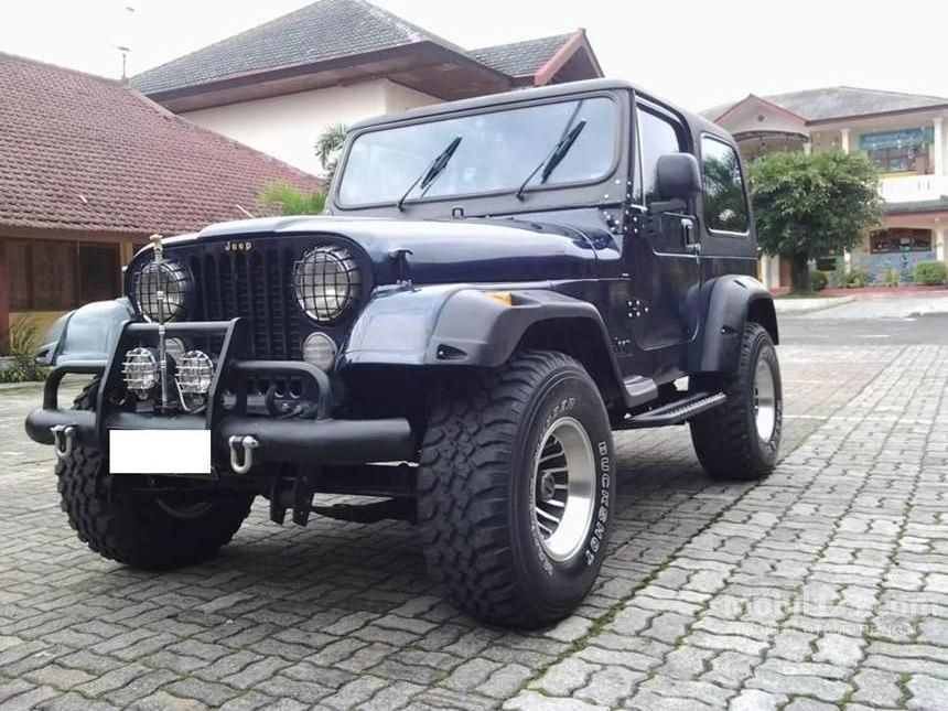 Jual Mobil  Jeep  CJ 7 1983 3 7 di Kalimantan Tengah Manual 