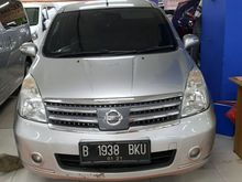 Nissan Grand Livina Ultimate 2010 tdp 11jt