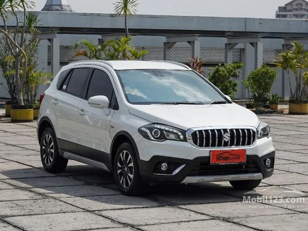 Jual Suzuki Sx4 S-cross Bekas 2018 Di Indonesia Harga Murah, Kondisi ...