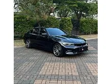 2020 BMW 320i 2.0 Sport Sedan LOW ODO 19 rb 2021 Terawat 2019 g20