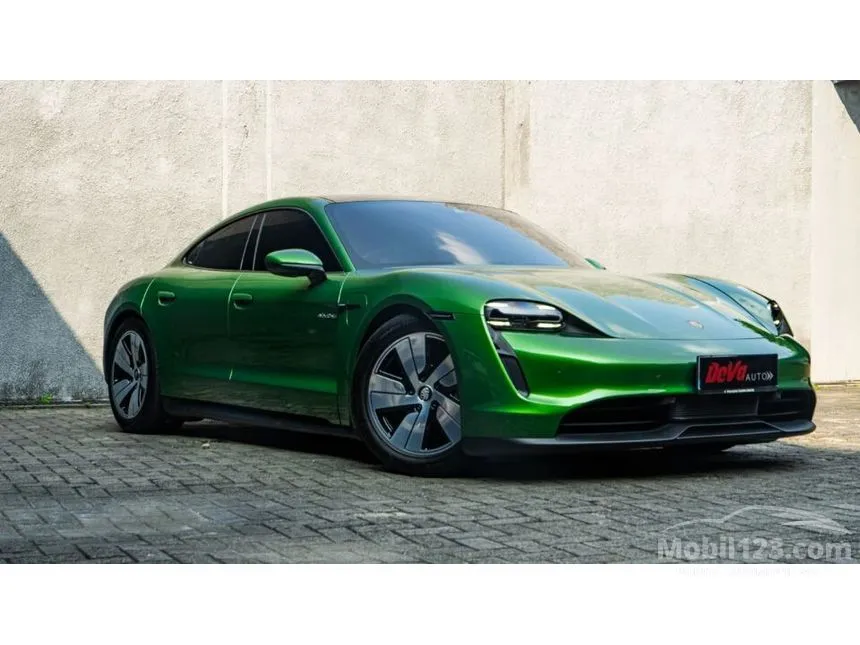 Jual Mobil Porsche Taycan 2022 4S Performance Battery di DKI Jakarta Automatic Sedan Hijau Rp 2.650.000.000