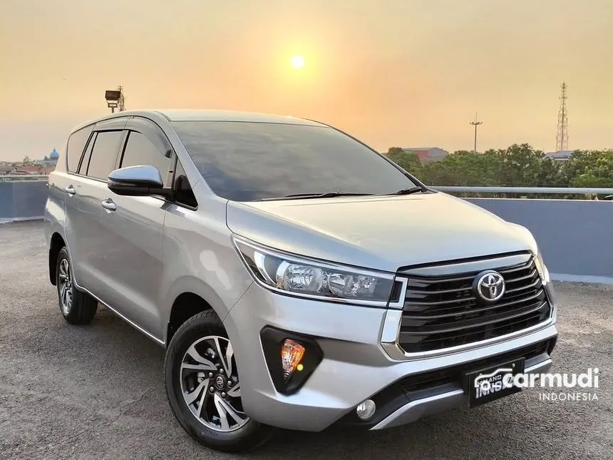 Jual Mobil Toyota Kijang Innova 2025 G 2.4 di DKI Jakarta Manual MPV Silver Rp 315.000.000