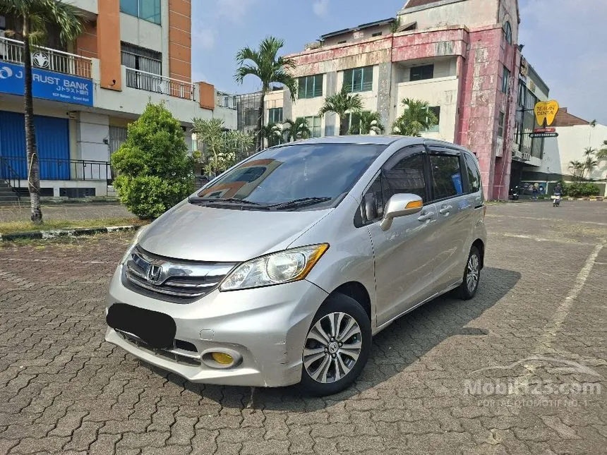 2013 Honda Freed S MPV