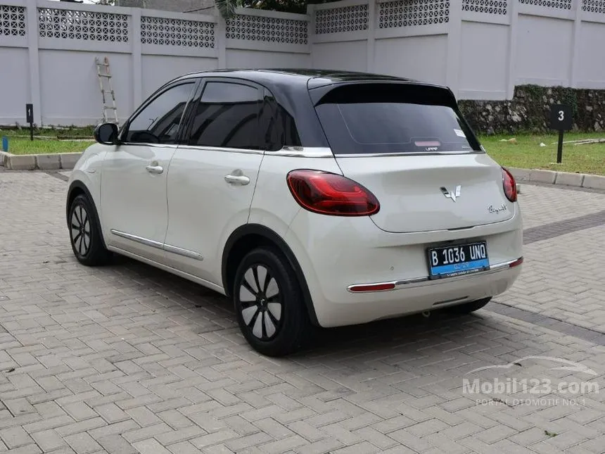 2024 Wuling Binguo EV 410 Premium Range AC/DC Hatchback