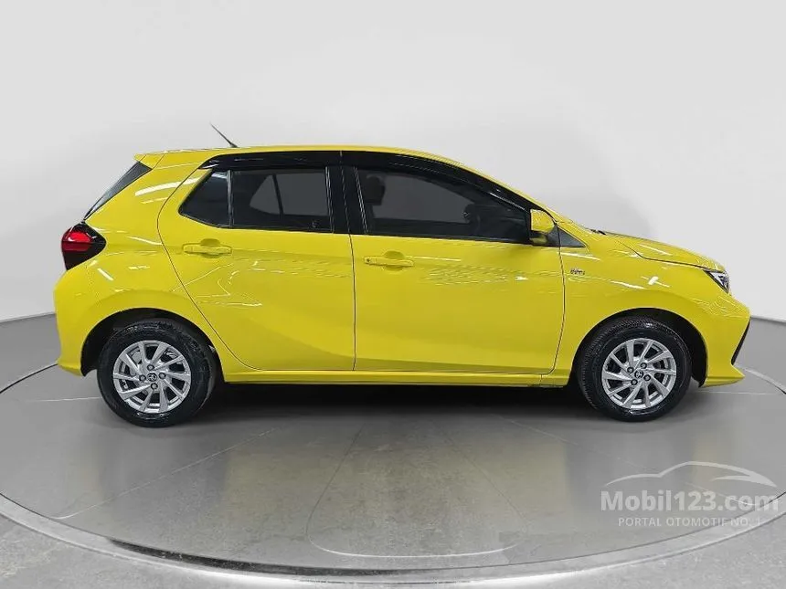 2024 Toyota Agya G Hatchback