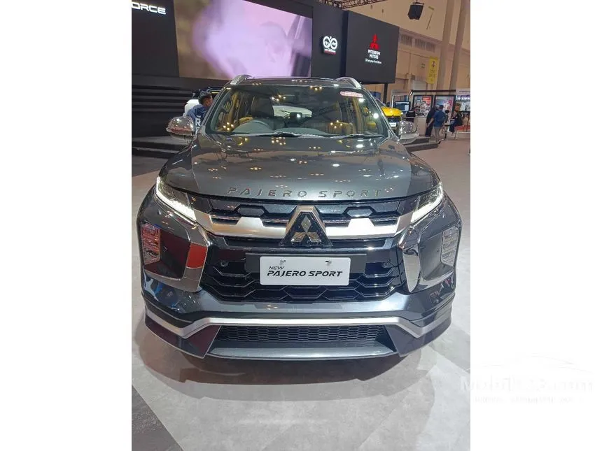 Jual Mobil Mitsubishi Pajero Sport 2024 Dakar 2.4 di Banten Automatic SUV Abu