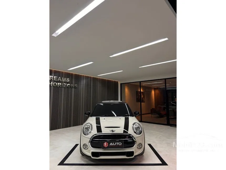 2017 MINI Cooper S 3 Door Hatchback
