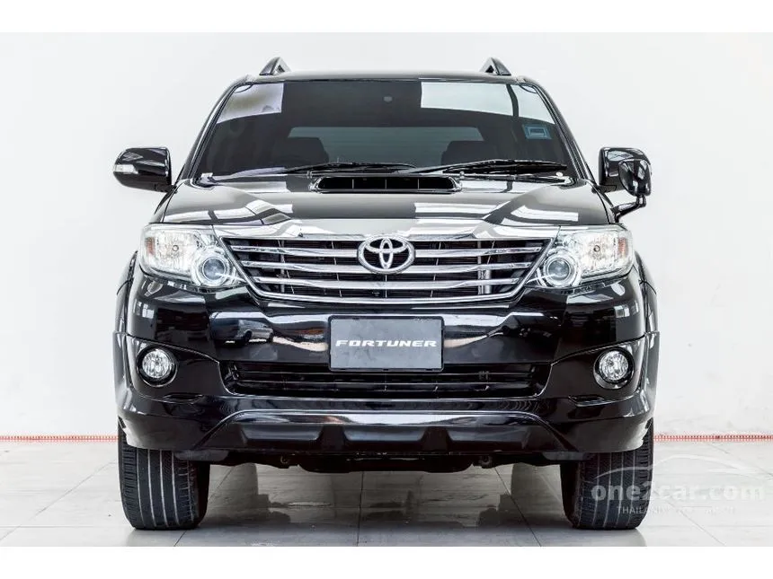 2012 Toyota FORTUNER V SUV