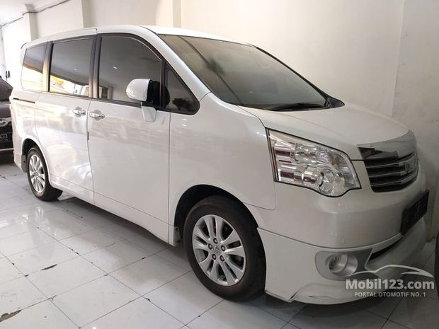 NAV1 Toyota Murah  143 mobil  dijual  di Jawa  Timur  