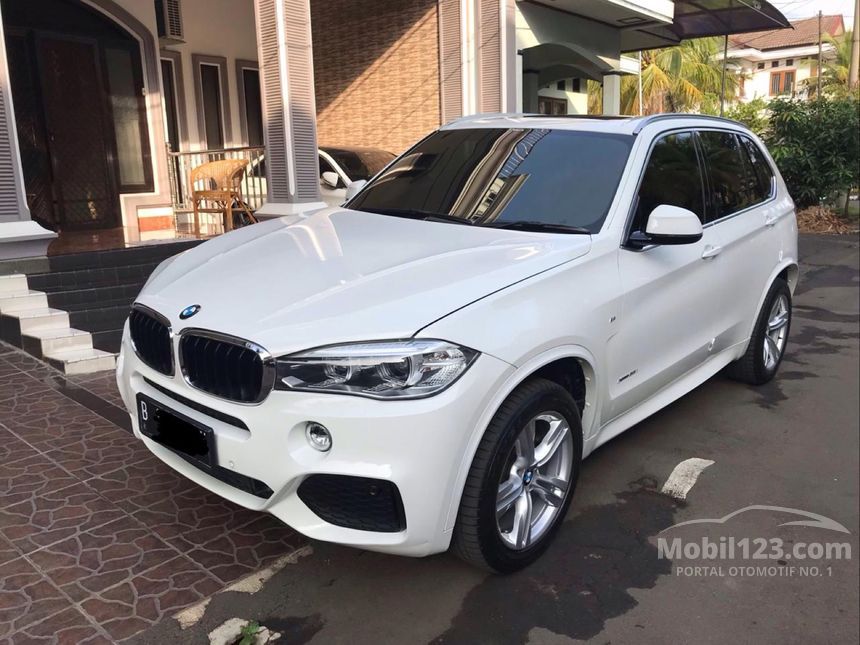 Jual Mobil  BMW  X5 2021 xDrive35i M Sport 3 0 di Jawa Barat 