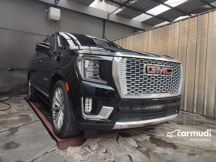 2023 GMC Yukon Denali Wagon