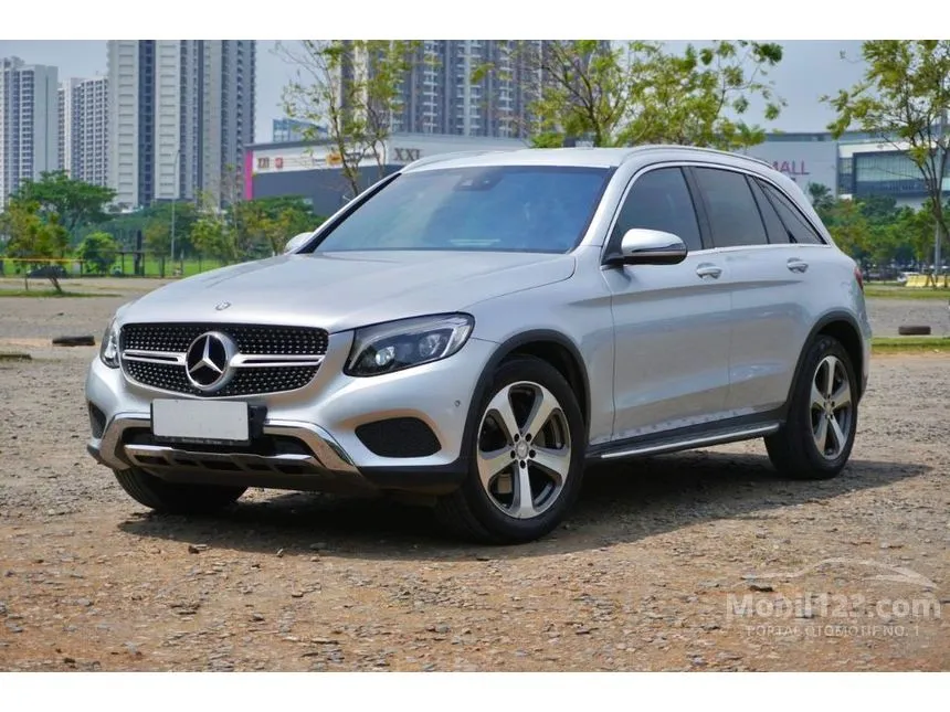 2015 Mercedes-Benz GLC250 Exclusive 4MATIC SUV