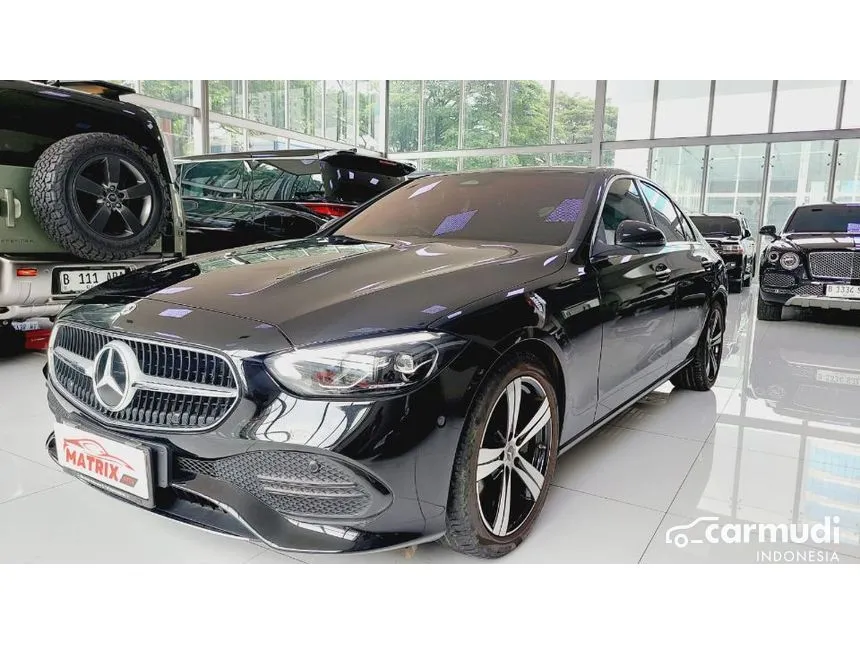 2022 Mercedes-Benz C200 Avantgarde Line Sedan