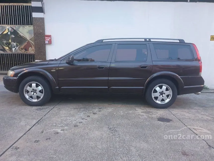 2001 Volvo V70 XC Wagon