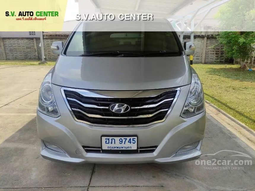 2013 Hyundai H-1 Deluxe Van