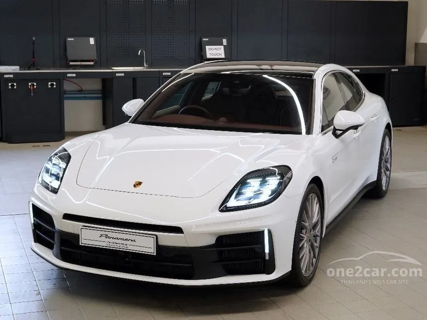 2025 Porsche PANAMERA 4 E-Hybrid Sedan