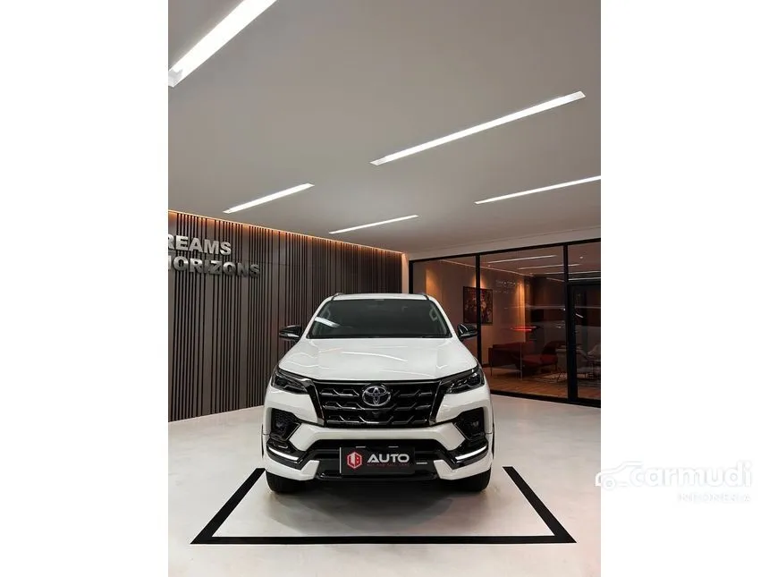 2022 Toyota Fortuner GR Sport 4X2 SUV