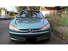 2002 Peugeot 206 1.4 Sporty Hatchback