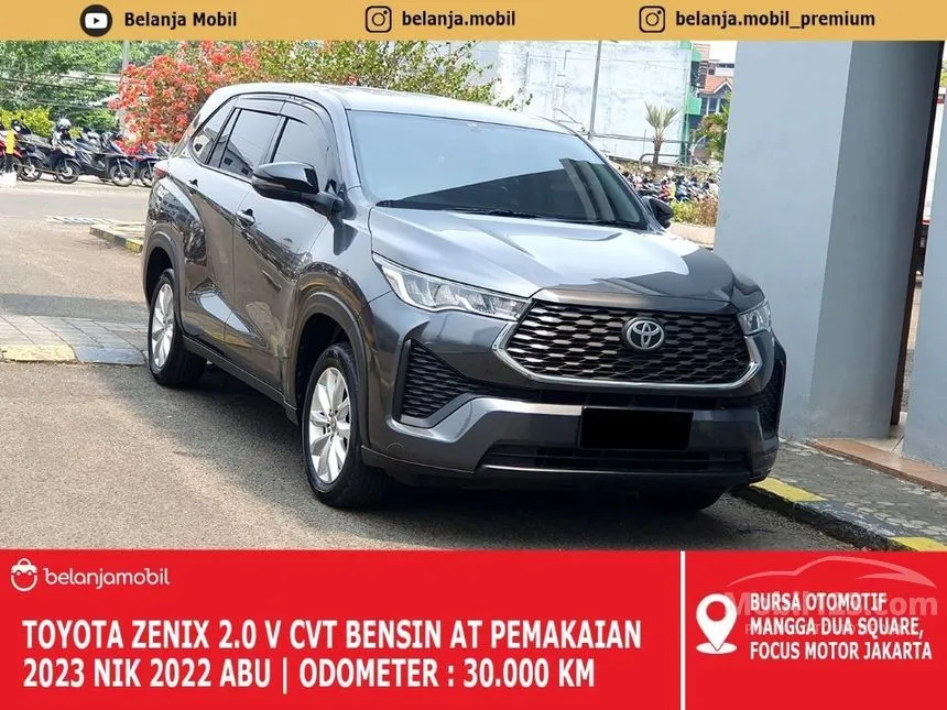 Jual Mobil Toyota Kijang Innova Zenix 2022 V (Non Premium Color) 2.0 di Jawa Barat Automatic MPV Abu