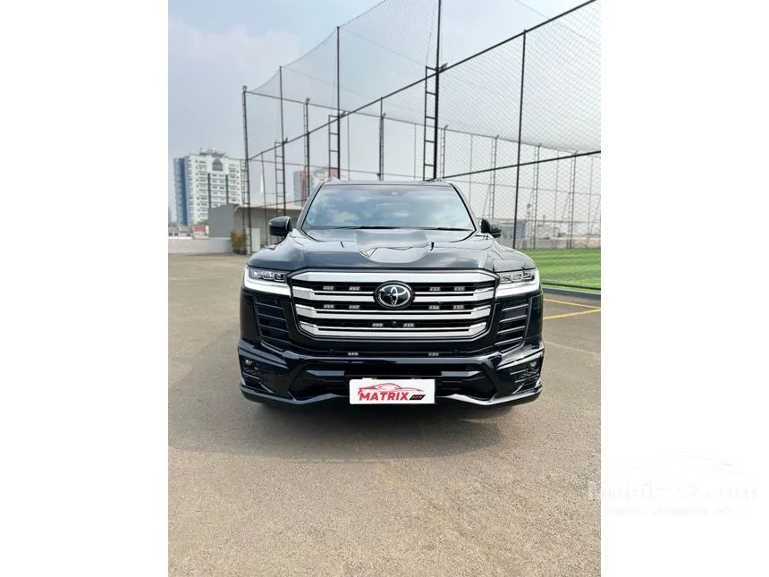 2024 Toyota Land Cruiser 300 VX-R SUV