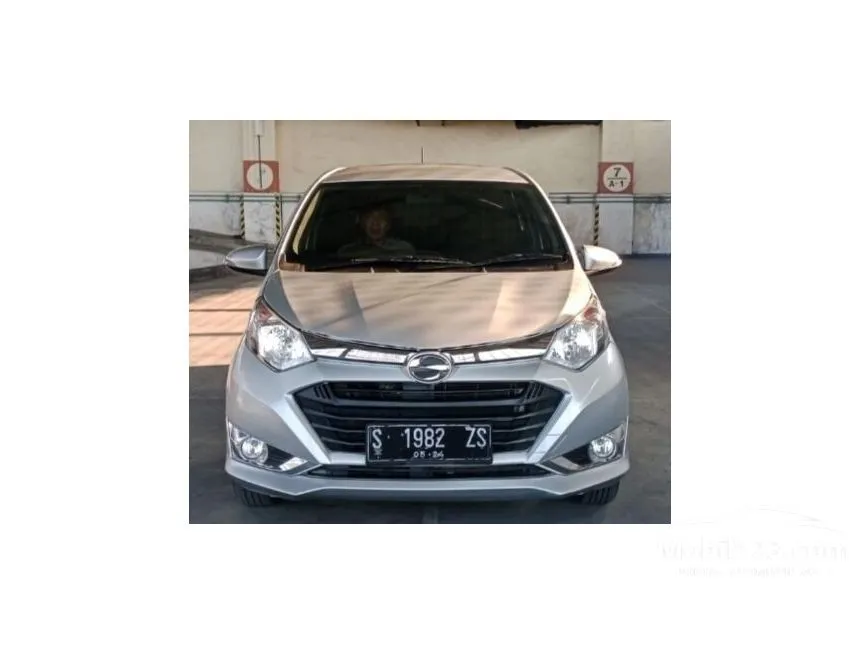 Jual Mobil Daihatsu Sigra 2019 R Deluxe 1.2 di Jawa Timur Automatic MPV Silver Rp 127.000.000