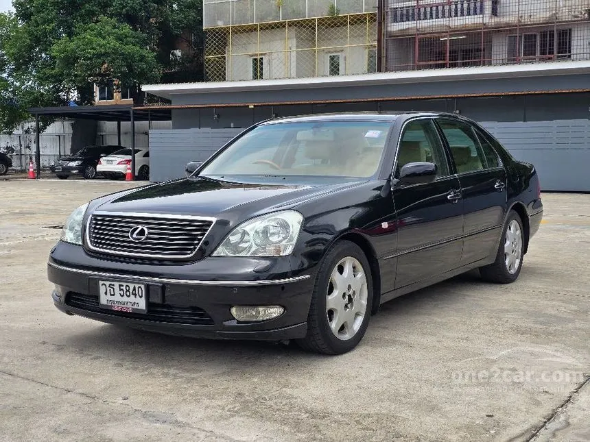 2001 Lexus LS430 Sedan