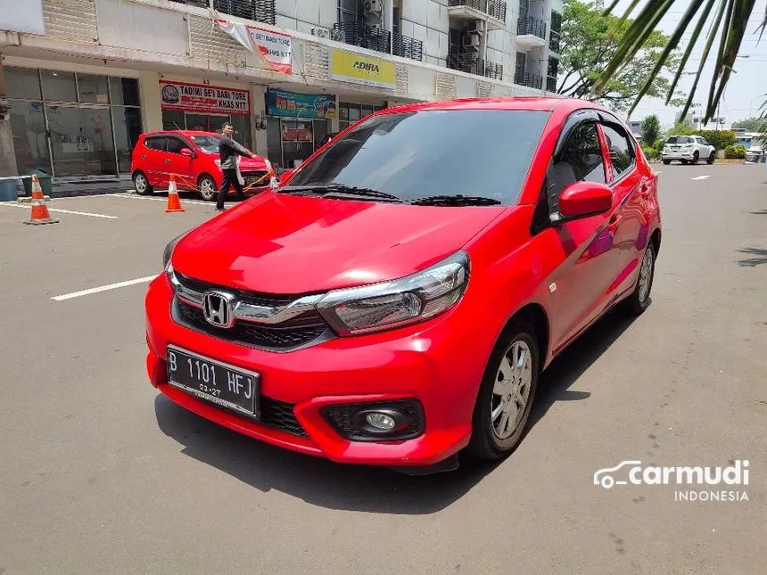 Jual Mobil Honda Brio 2022 E Satya 1.2 di Banten Automatic Hatchback Merah Rp 142.000.000