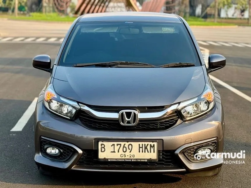 Jual Mobil Honda Brio 2023 E Satya 1.2 di Banten Automatic Hatchback Abu