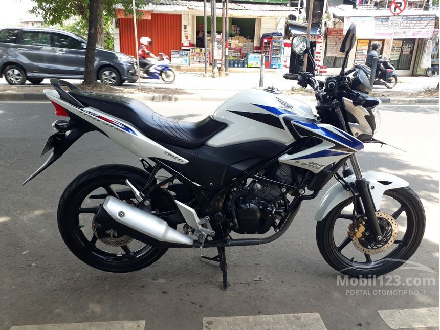 Jual Motor Honda CB 2014 di DKI Jakarta Manual Others Putih Rp