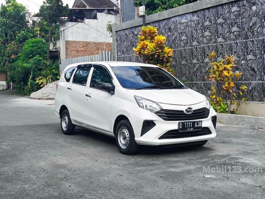 Jual Mobil Daihatsu Sigra 2021 D 1.0 di Jawa Barat Manual MPV Putih Rp 96.000.000