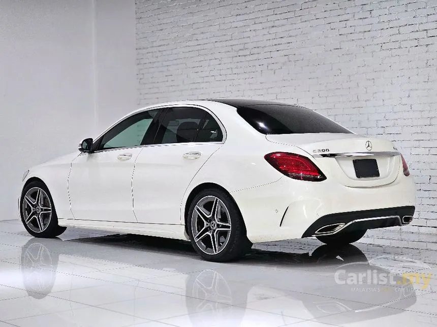 2019 Mercedes-Benz C200 AMG Line Sedan