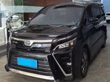 2018 Toyota Voxy 2,0 AT MPV Siap Langsung Pakai Cash/Credit