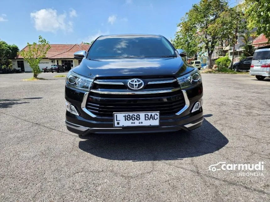 Jual Mobil Toyota Innova Venturer 2018 2.4 di Jawa Timur Automatic Wagon Hitam Rp 397.000.000