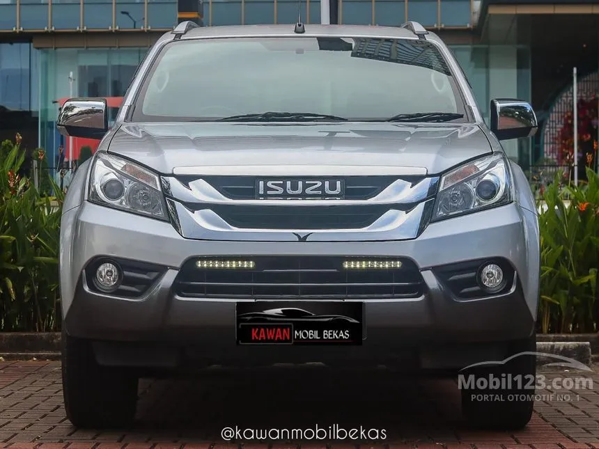 Jual Mobil Isuzu MU