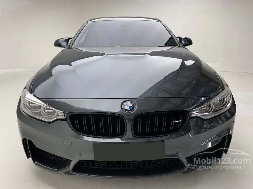 Jual Mobil BMW M4 2015 3.0 di DKI Jakarta Automatic Coupe Abu